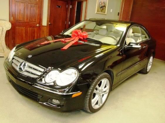Name:  2006Mercedes-BenzCLK350Coupe.jpg
Views: 392
Size:  38.7 KB