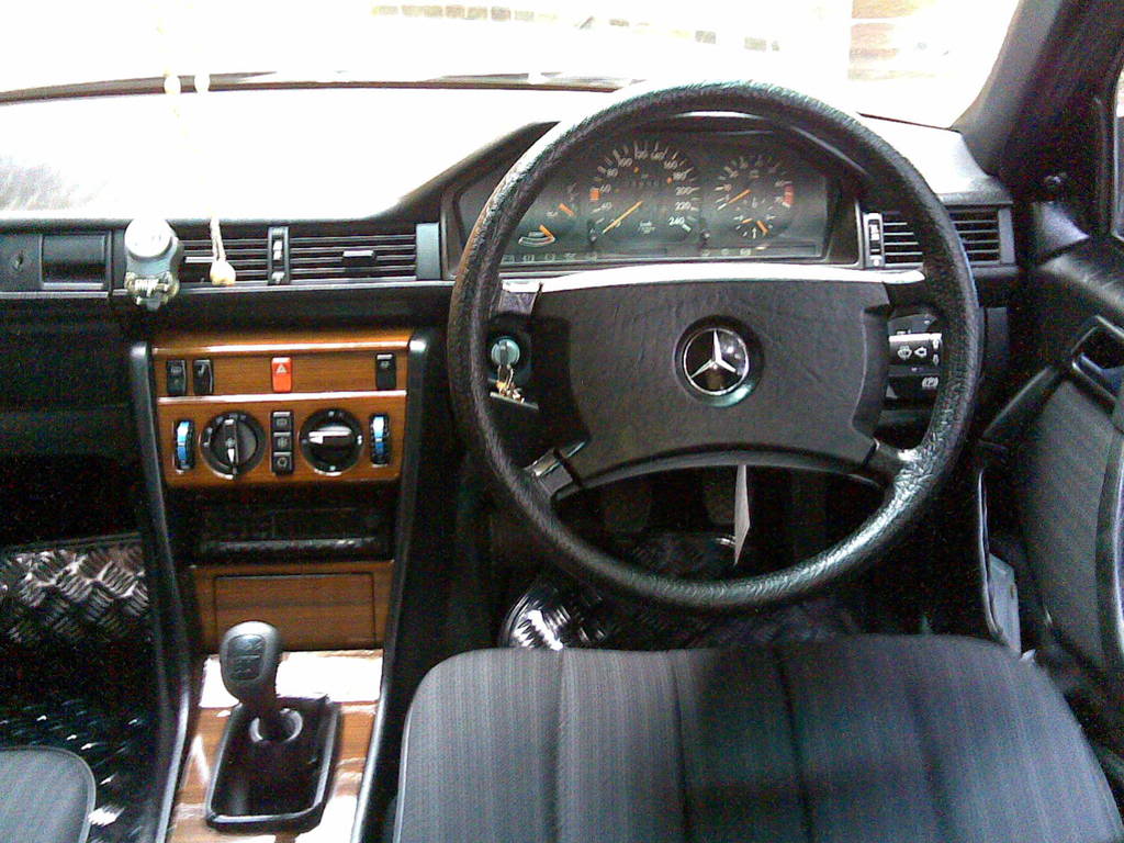 1989 Mercedes 300E, Indonesia - Mercedes Forum - Mercedes Benz